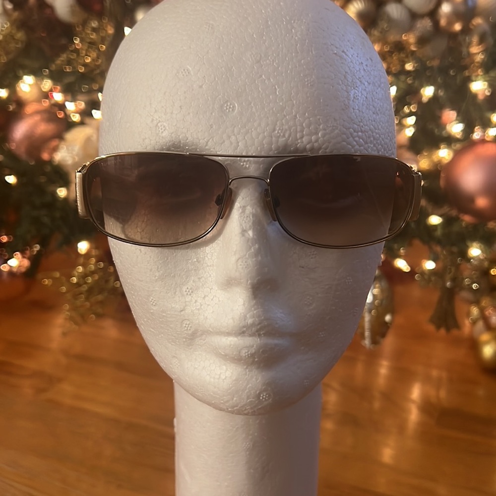 Burberry sunglasses